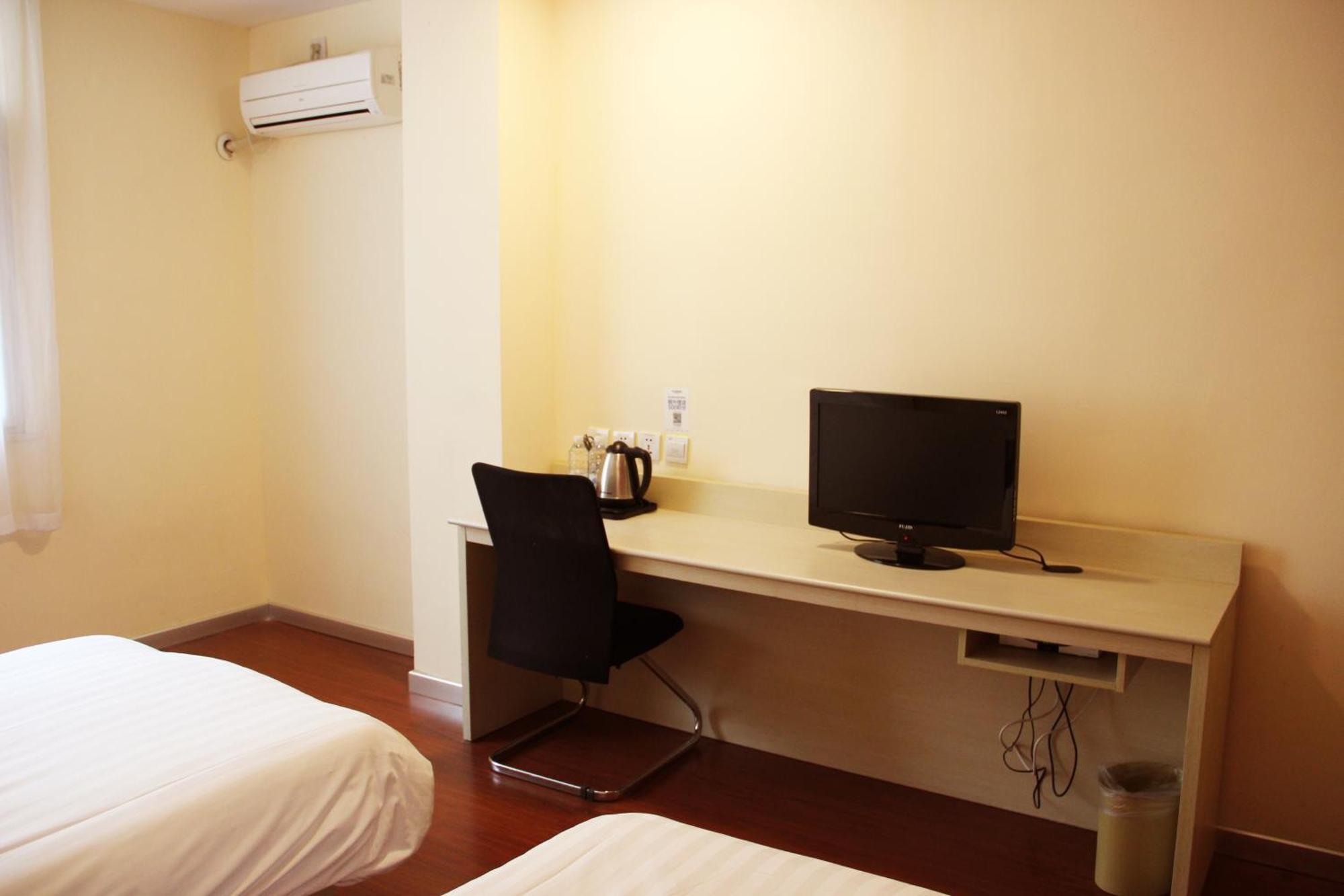Hanting Hotel Shanghai Hongqiao Railway Station Huqingping Highway Buitenkant foto