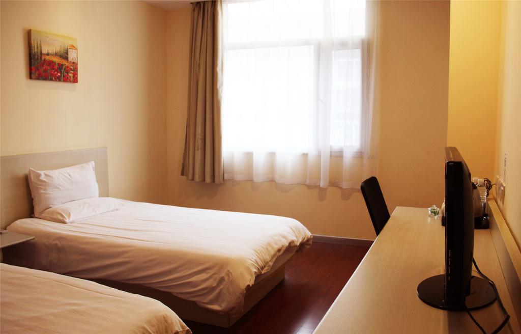 Hanting Hotel Shanghai Hongqiao Railway Station Huqingping Highway Buitenkant foto