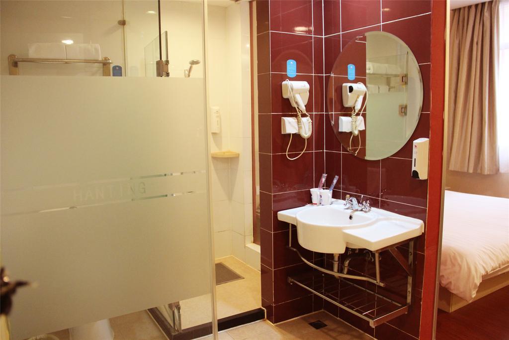 Hanting Hotel Shanghai Hongqiao Railway Station Huqingping Highway Buitenkant foto