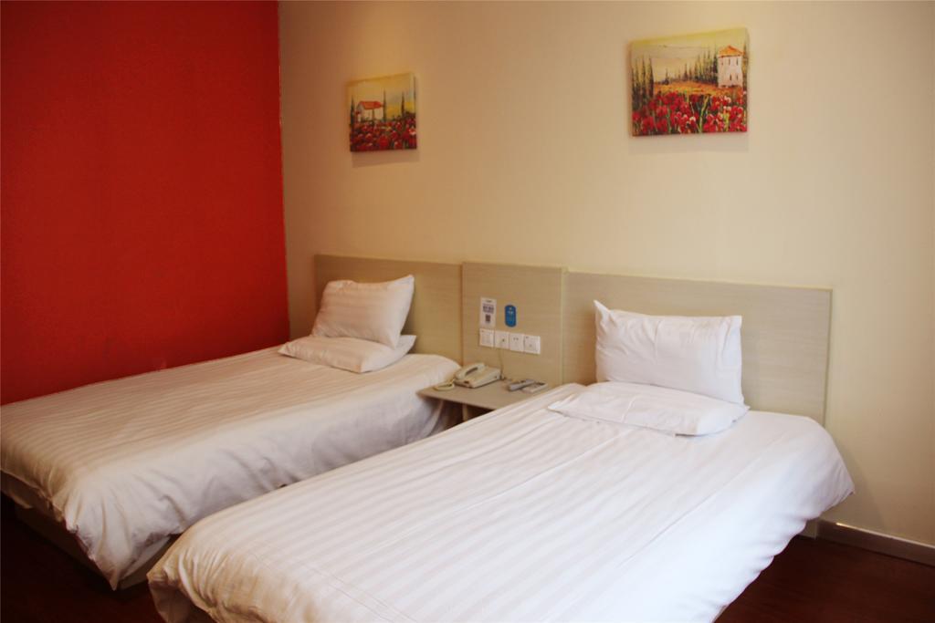 Hanting Hotel Shanghai Hongqiao Railway Station Huqingping Highway Buitenkant foto
